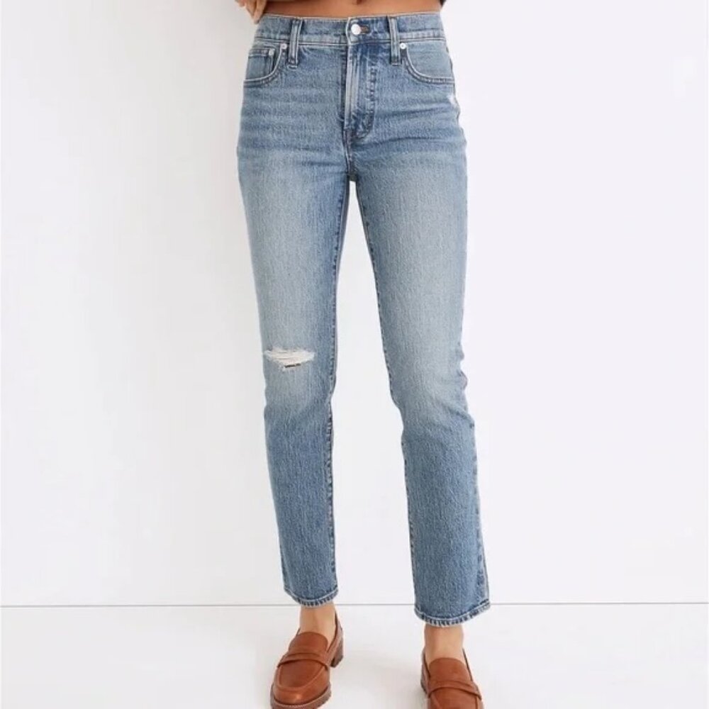 Madewell Mid-Rise Perfect Vintage Jean in Ainsdale Wash: Knee-Rip Edition